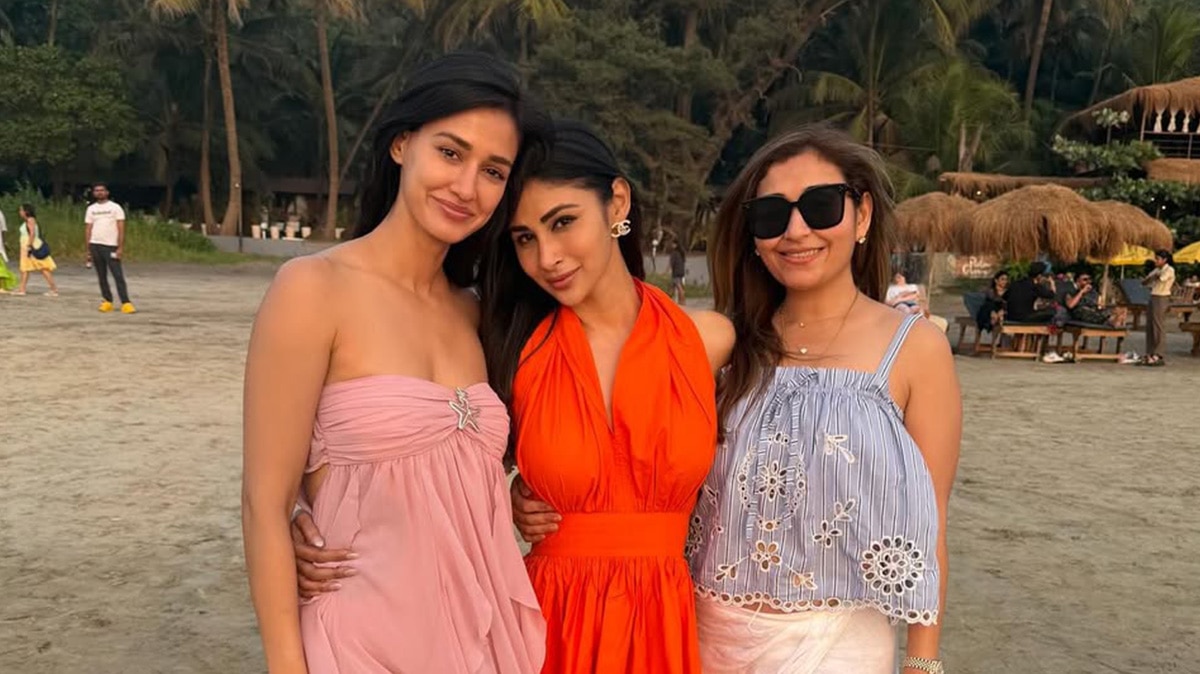 mouni roy disha patani