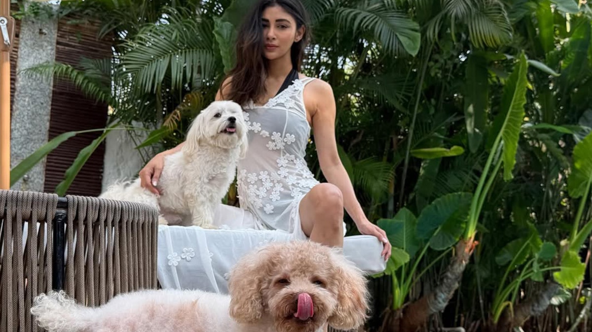 mouni roy disha patani