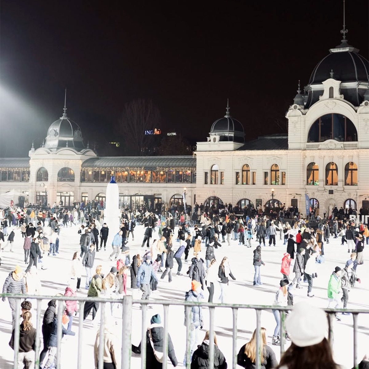 मुनमुन दत्ता (Photo: Instagram @mmoonstar)