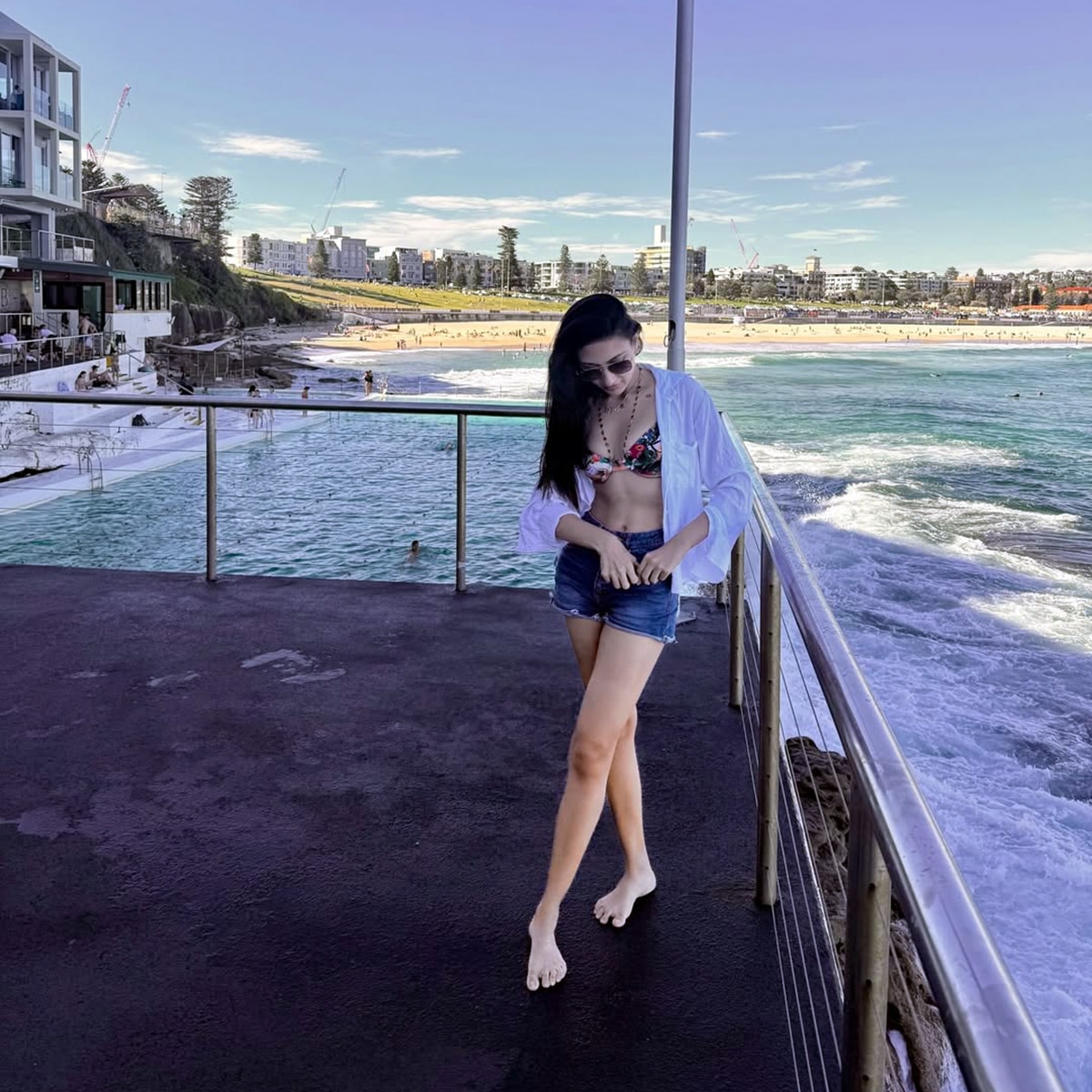  नीलम उपाध्याय 