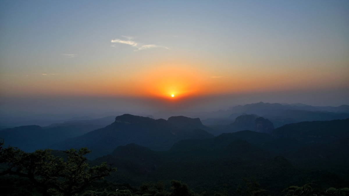 Pachmarhi visit places