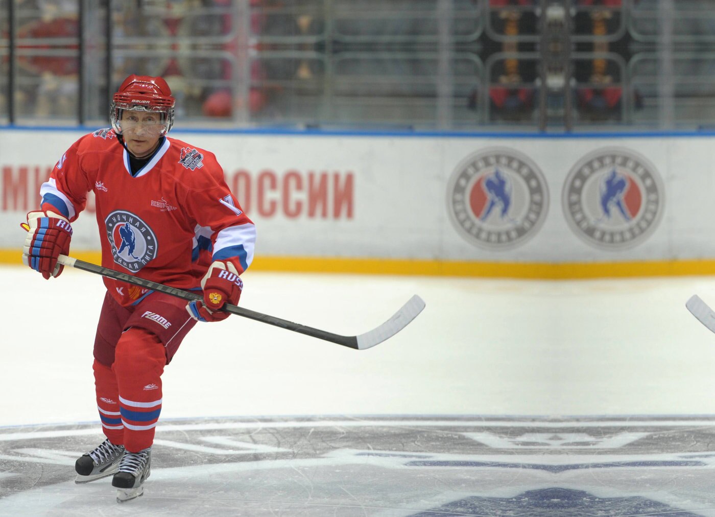 putin ice Hockey 