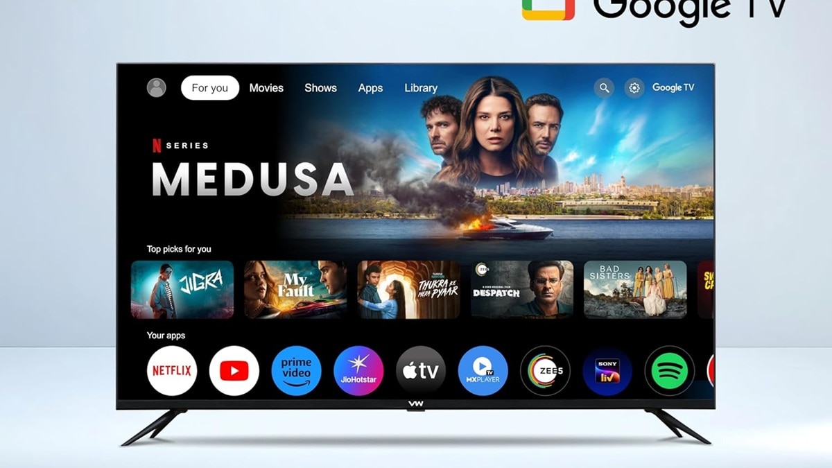 Best smart TV under 25000 on Amazon vW