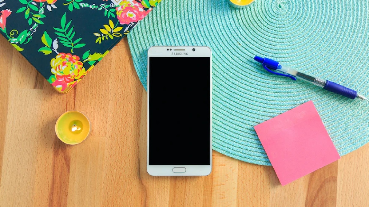 Screen recording spyware detection