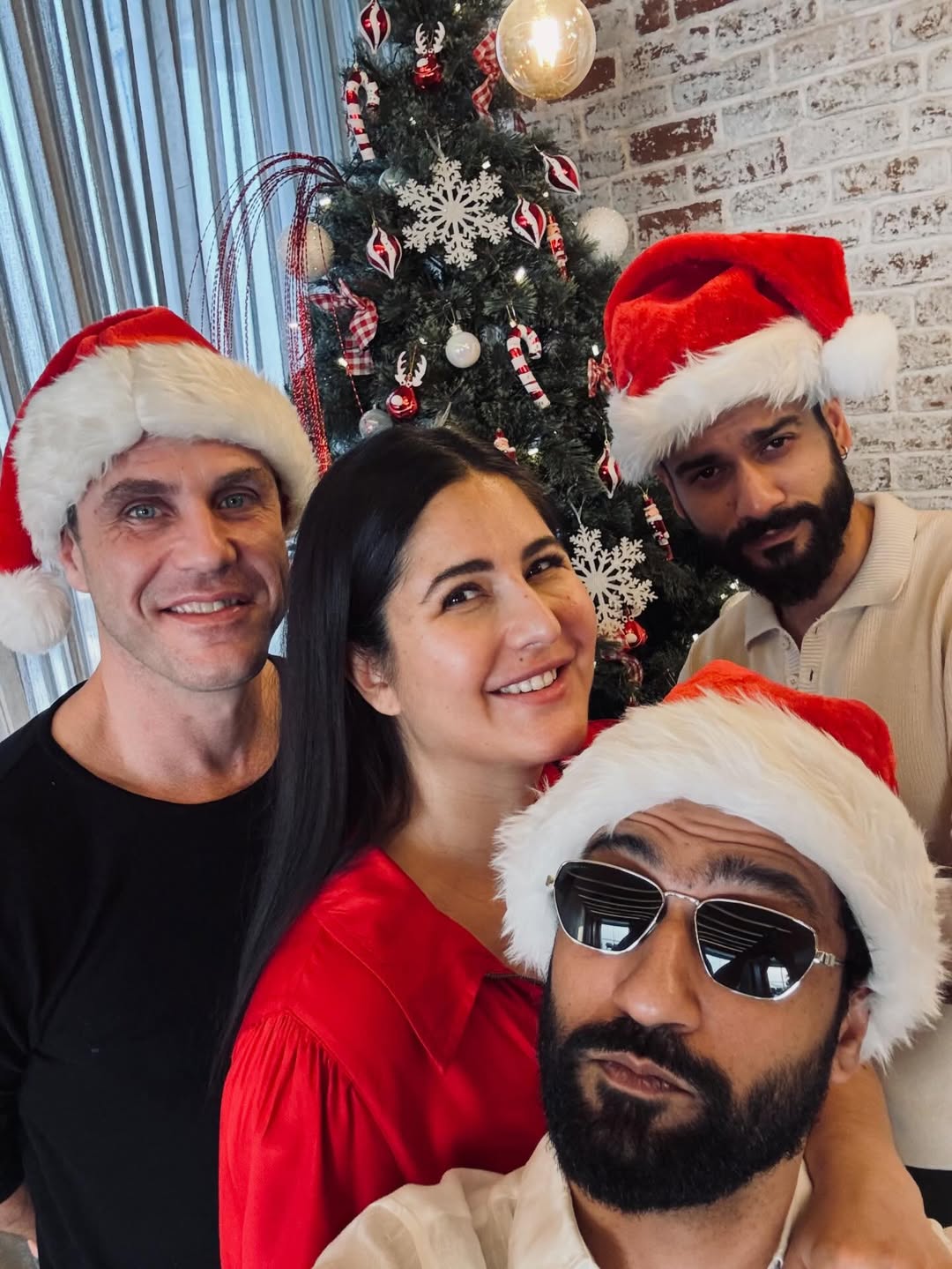 Katrina kaif celebrates christmas