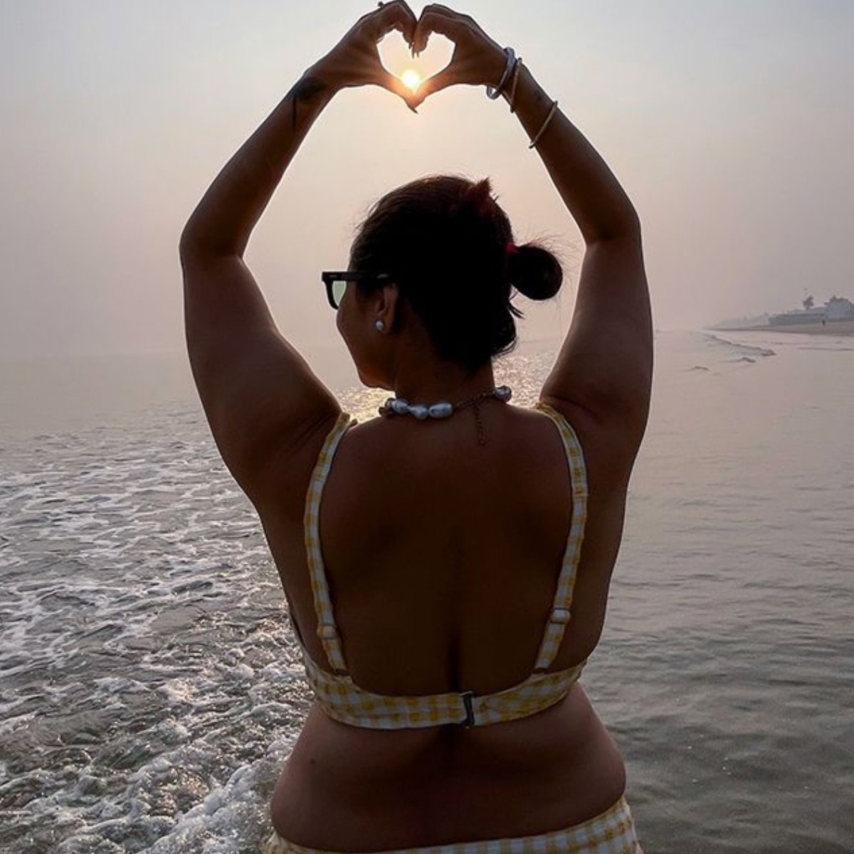 स्वास्तिका मुखर्जी (Photo: Instagram @swastikamukherjee13)