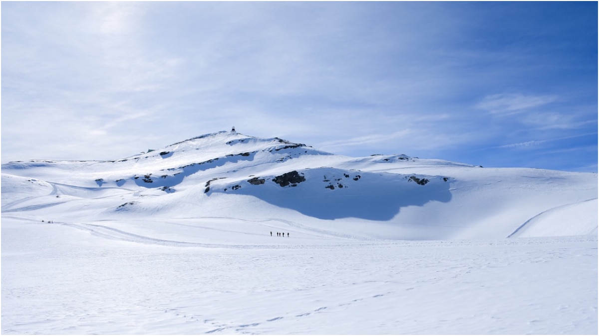 क्रांस-मोंटाना किस लिए प्रसिद्ध है?