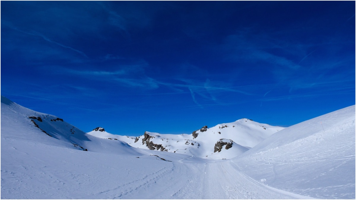 क्रांस-मोंटाना किस लिए प्रसिद्ध है?