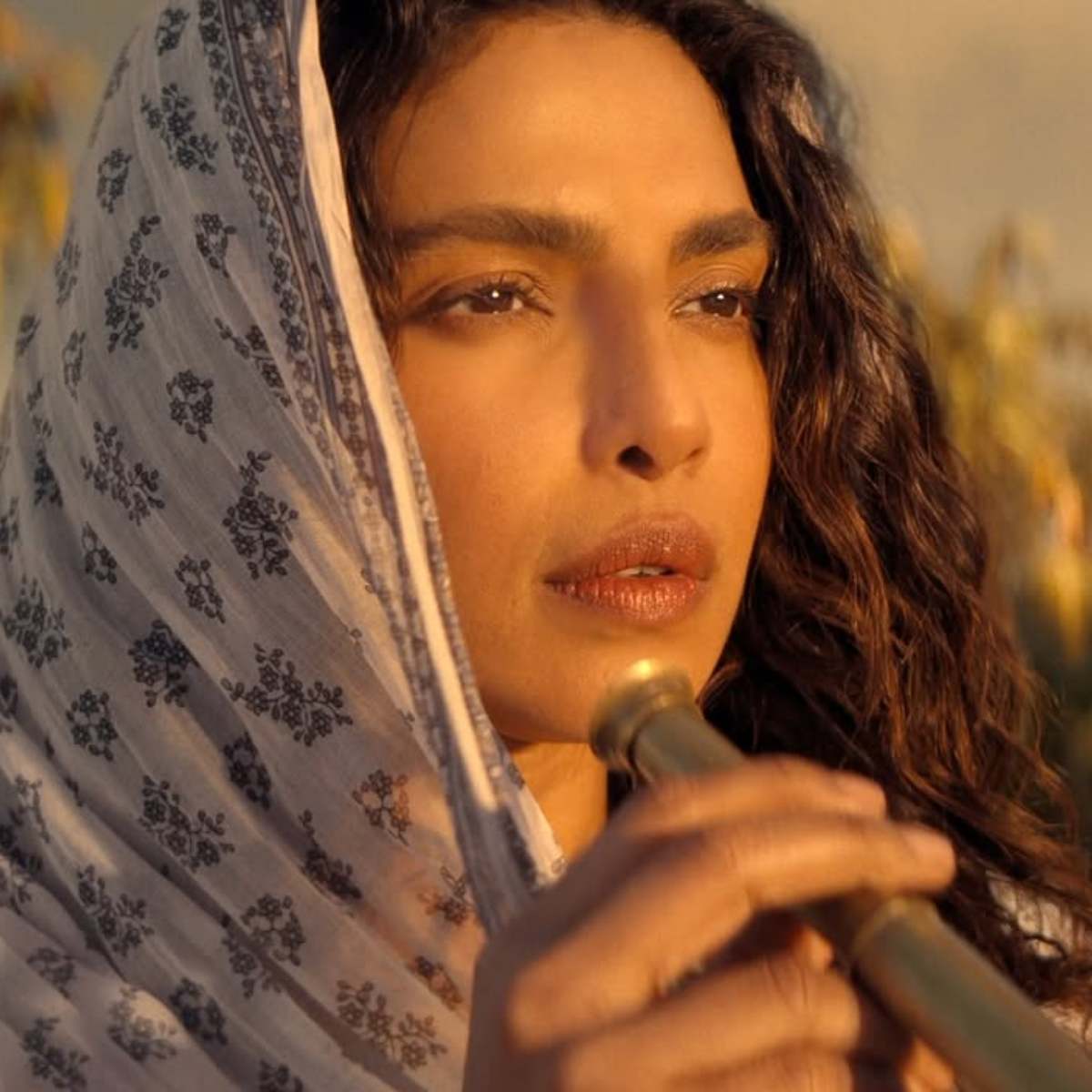 समुद्री डाकू बनीं प्रियंका चोपड़ा