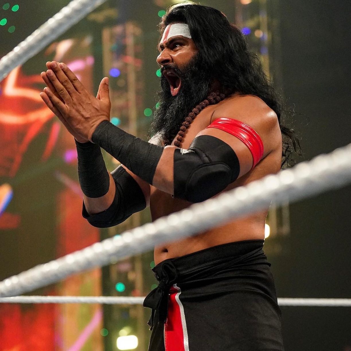 Premanand Maharaj, Veer Mahaan WWE