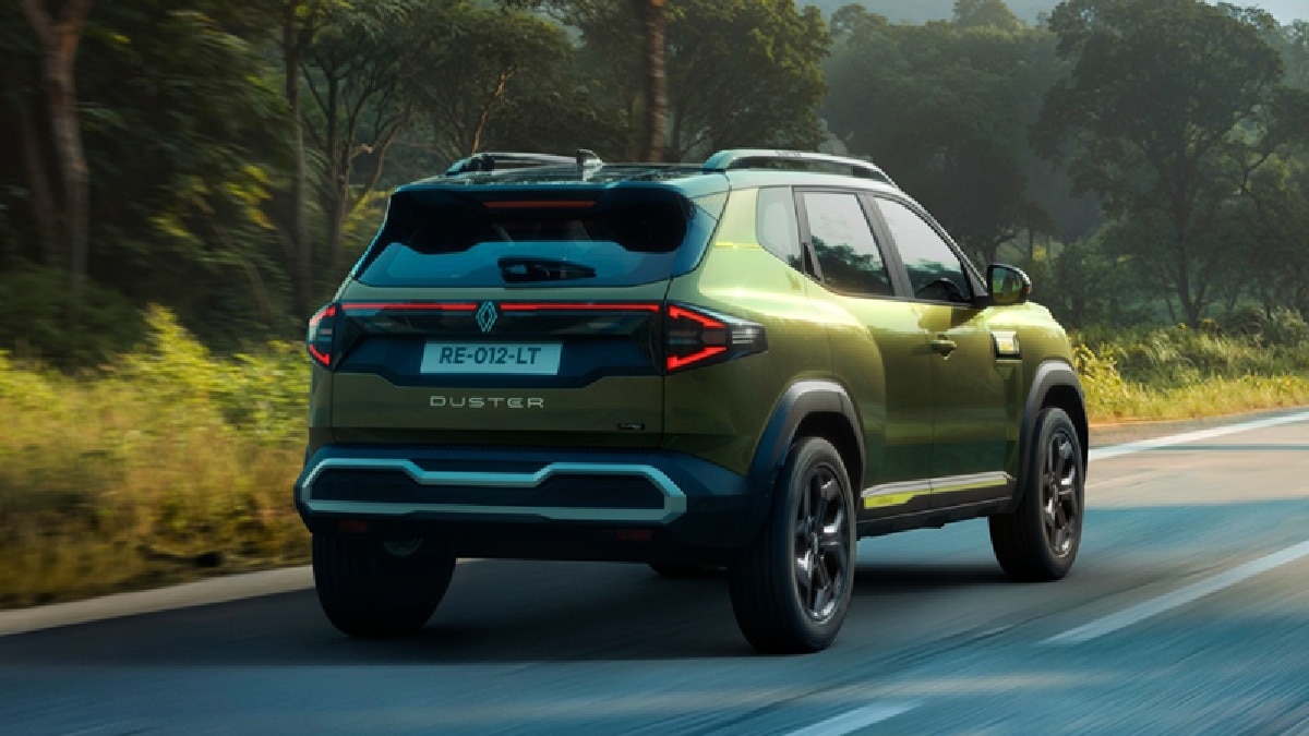 Renault Duster Rear Profile