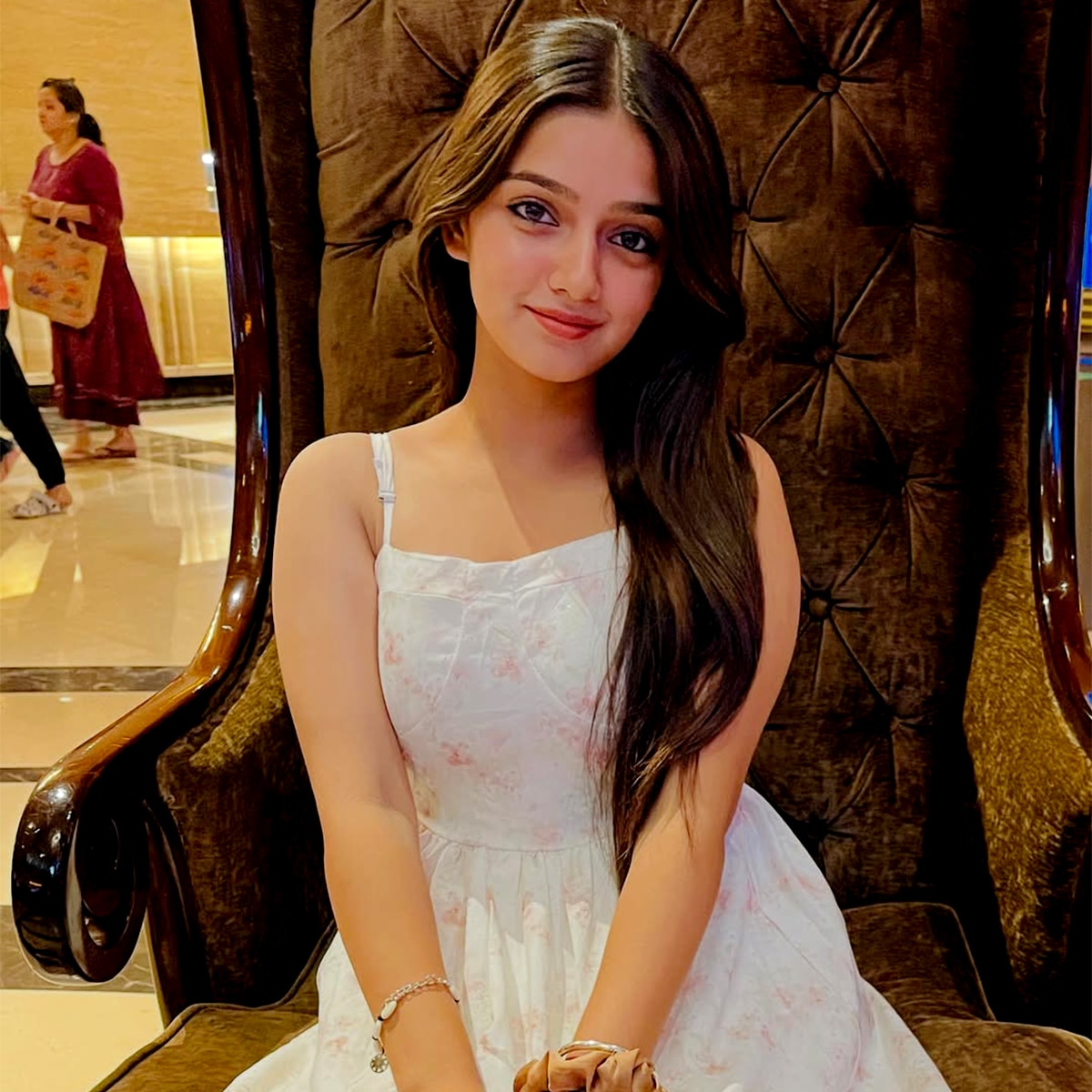 यशिका शर्मा 