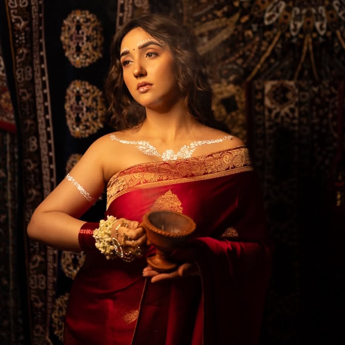   ashnoor kaur bold look