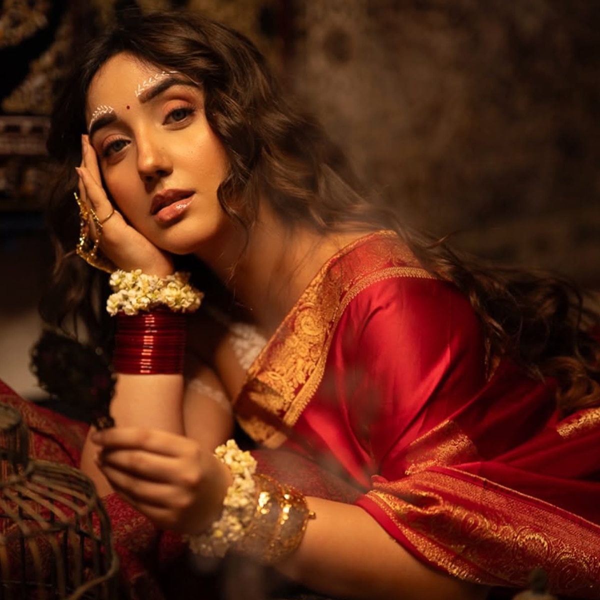   ashnoor kaur bold look