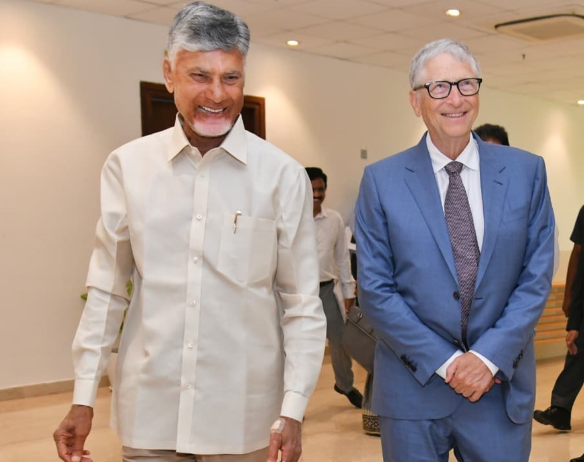 दुनिया के टॉप अमीरों में शामिल 