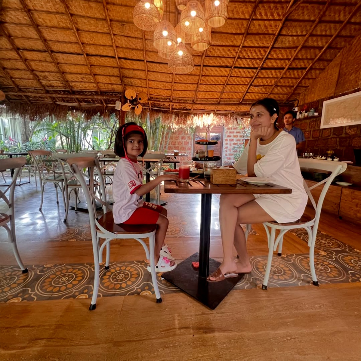 charu asopa enjoying goa vacation