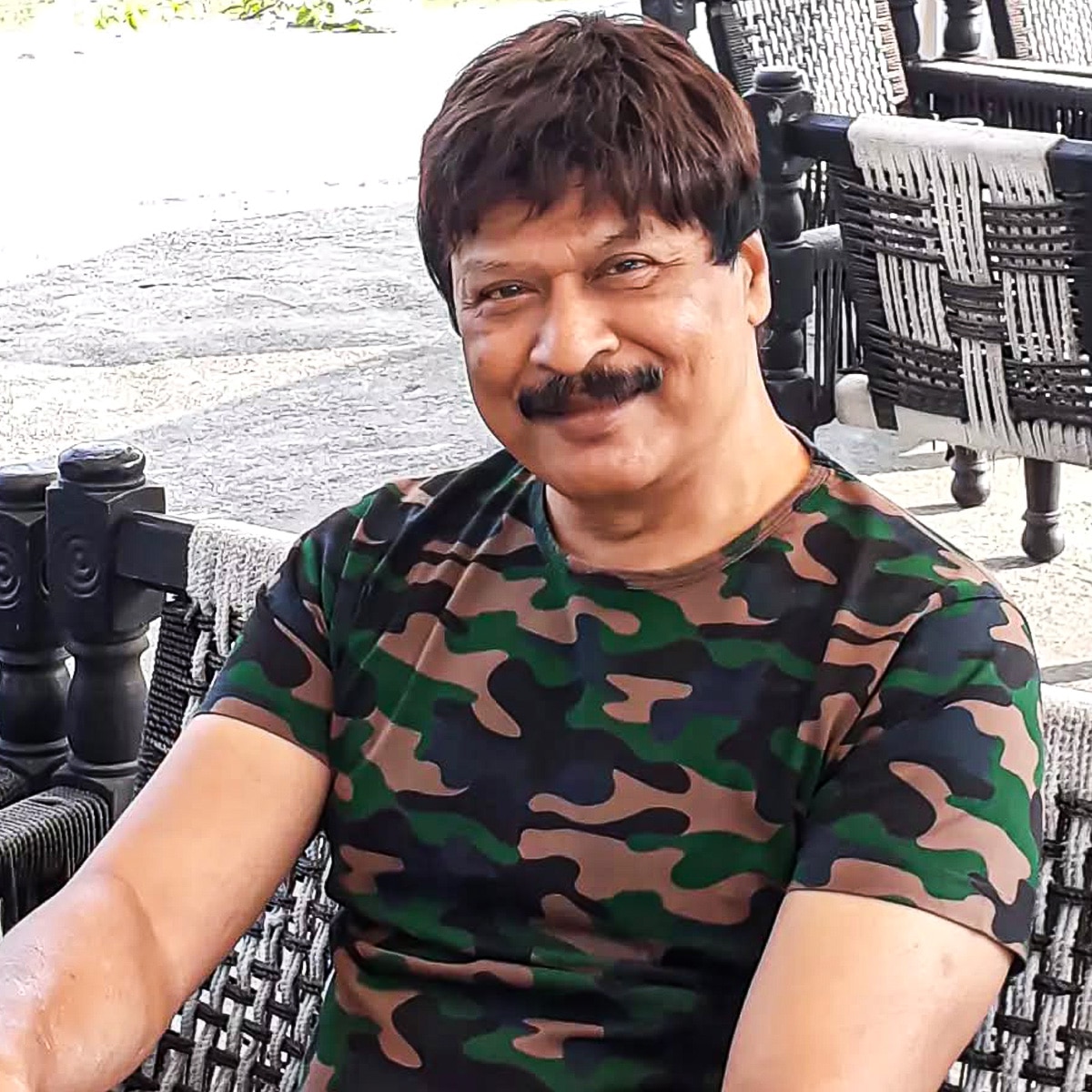 दिनेश फडनिस 