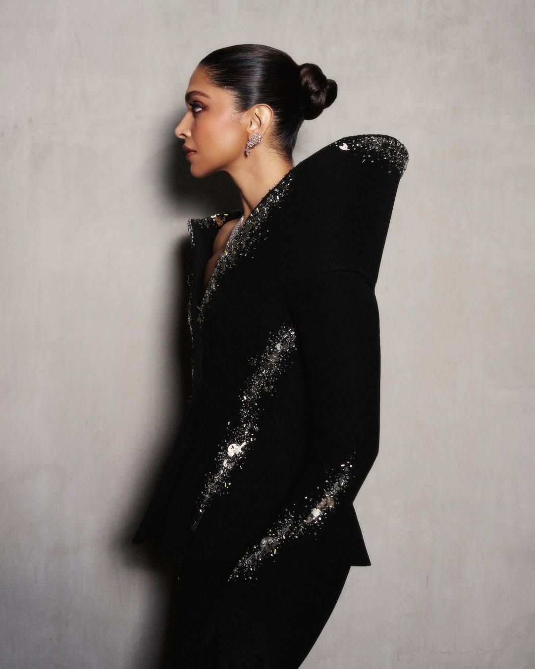 deepika padukone looks