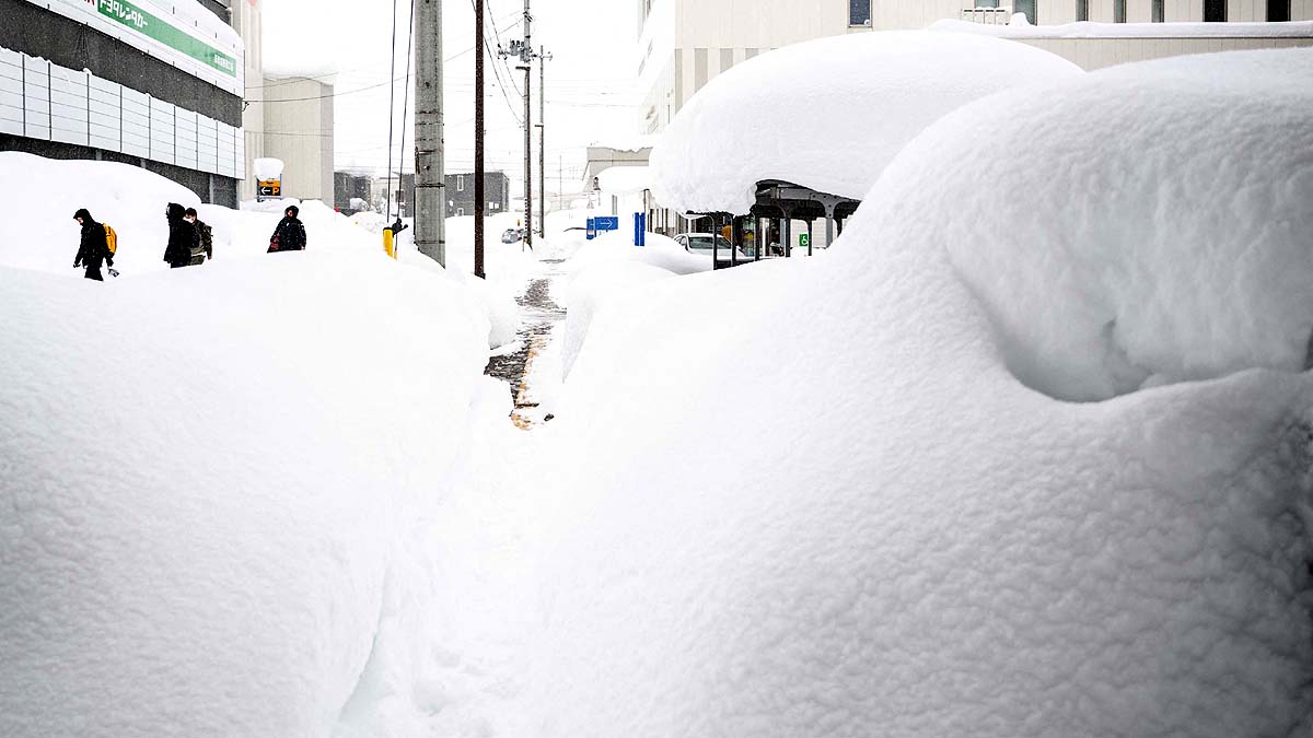 Japan Record Snowfall
