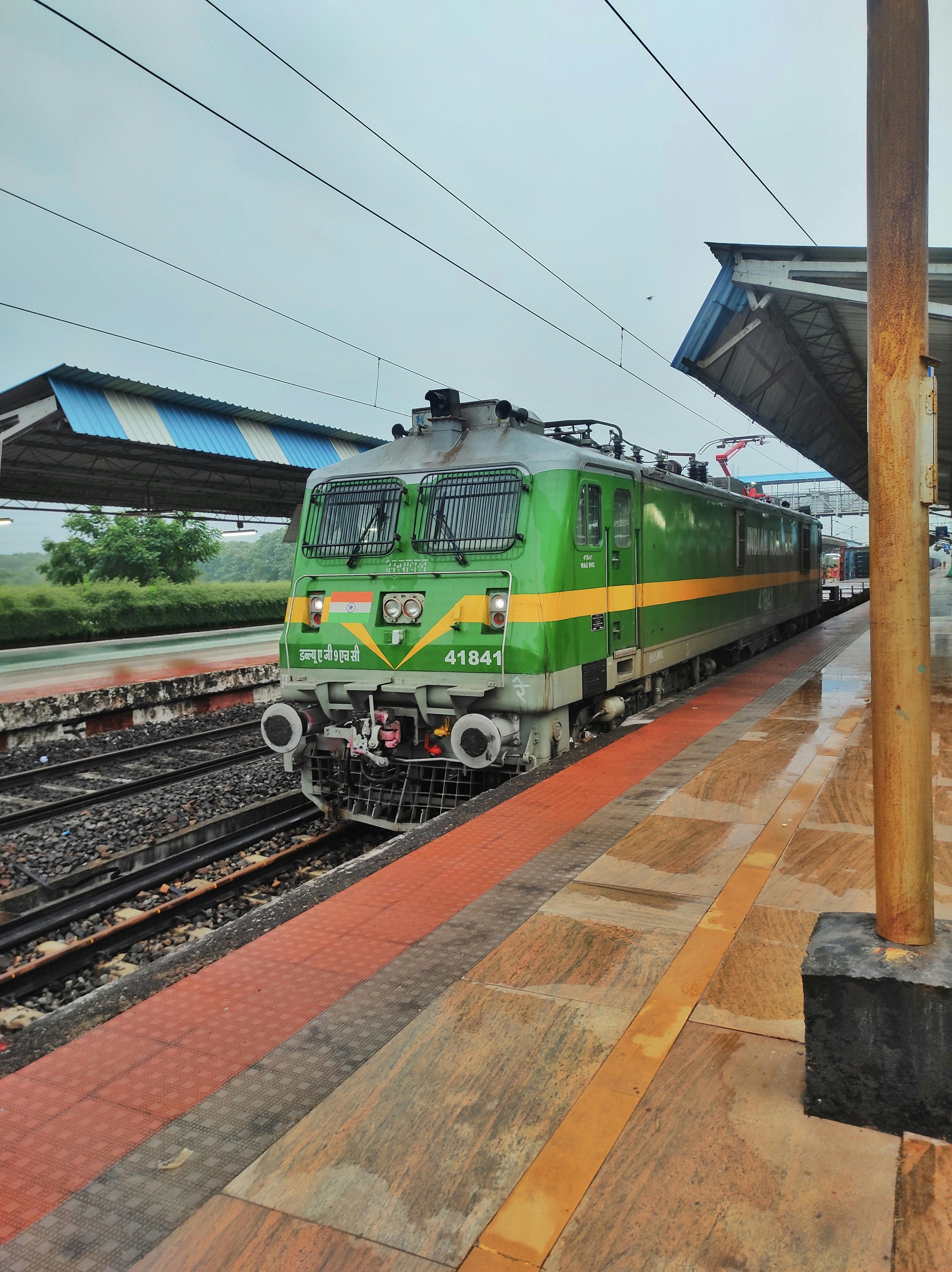 कौन कर सकता है आवेदन?