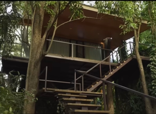 रजत बेदी का फार्म हाउस