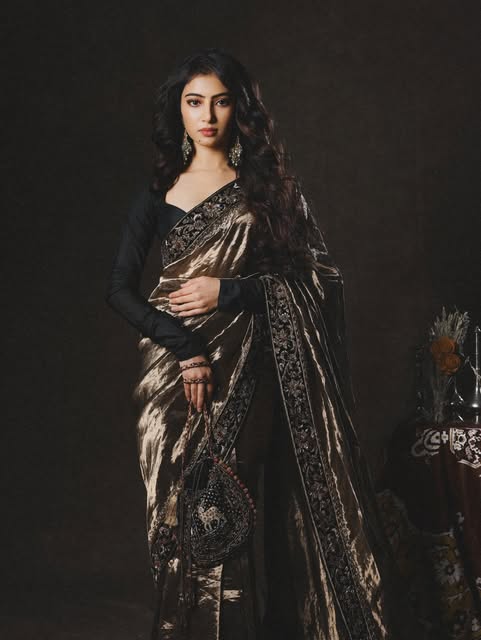 dhurandhar actress Sara Arjun style