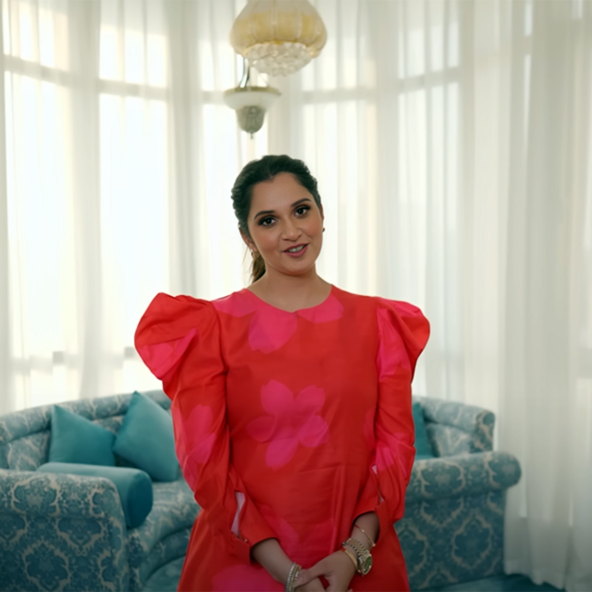 सानिया मिर्जा का घर तकरीबन 13 करोड़ रुपये का बताया जाता है. (Photo: Asian Paints – Where The Heart Is YouTube)