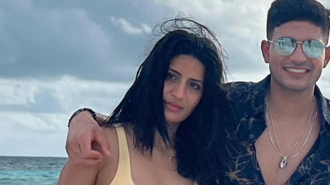 शोबिज में डेब्यू करेंगी क्रिकेटर शुभमन गिल की बहन? इतनी हैं ग्लैमरस