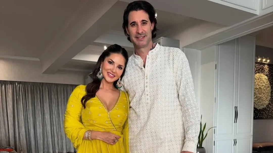 Sunny Leone luxurios mumbai home