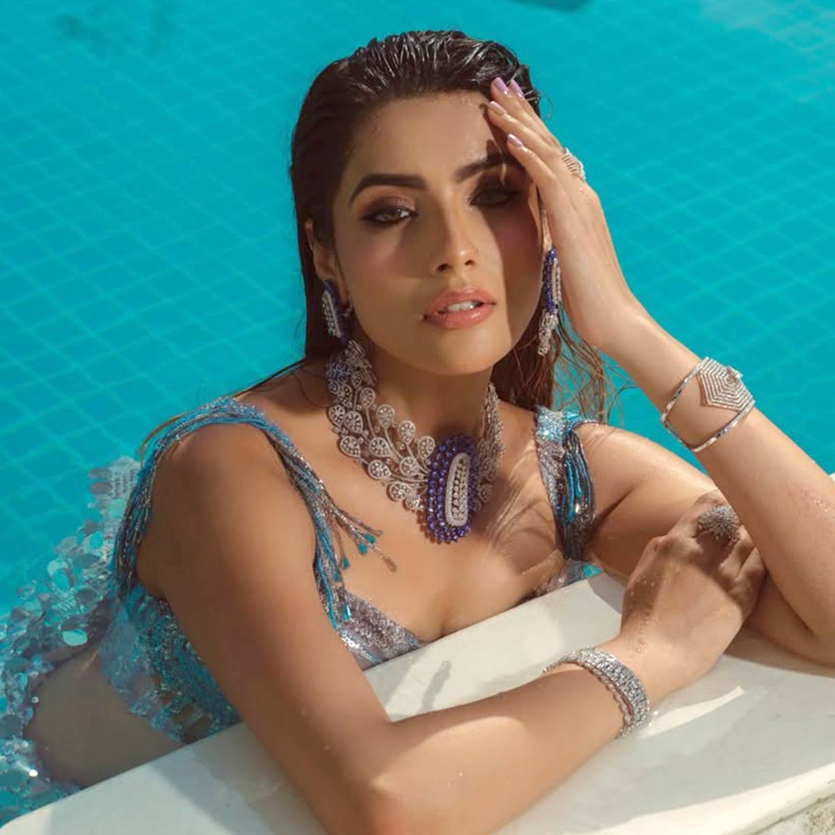 अदिति हुंडई 