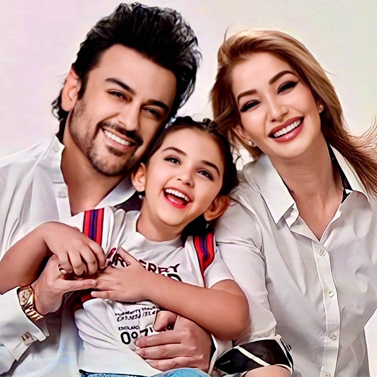 अदनान सामी ने 4 बार की शादी