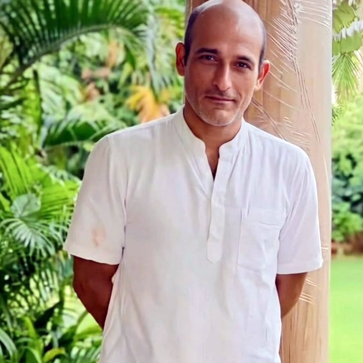 अक्षय खन्ना 