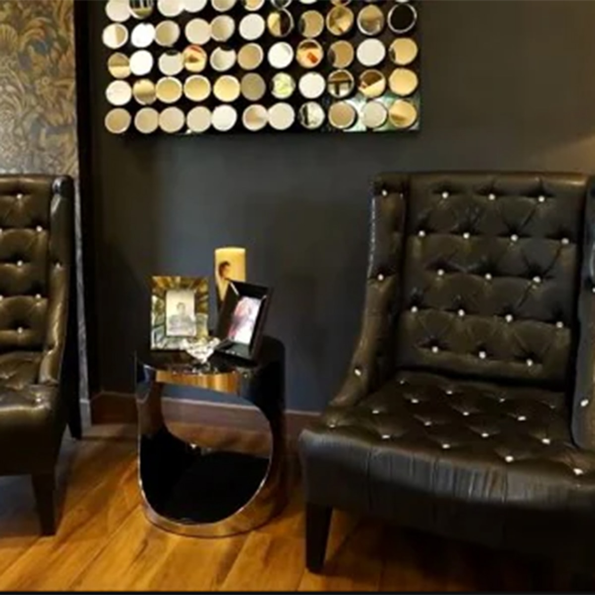 अमिषा पटेल का घर