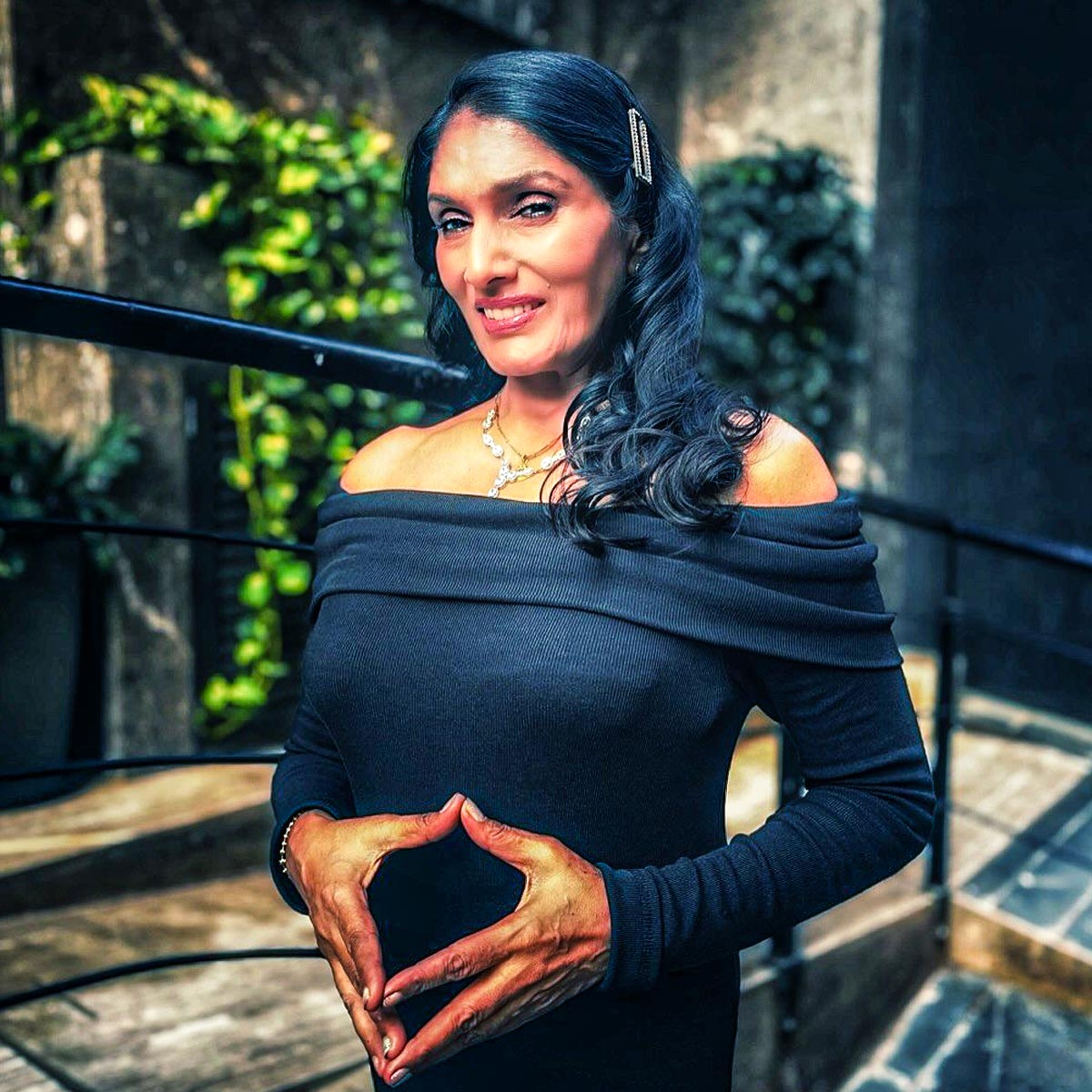 अनु अग्रवाल 