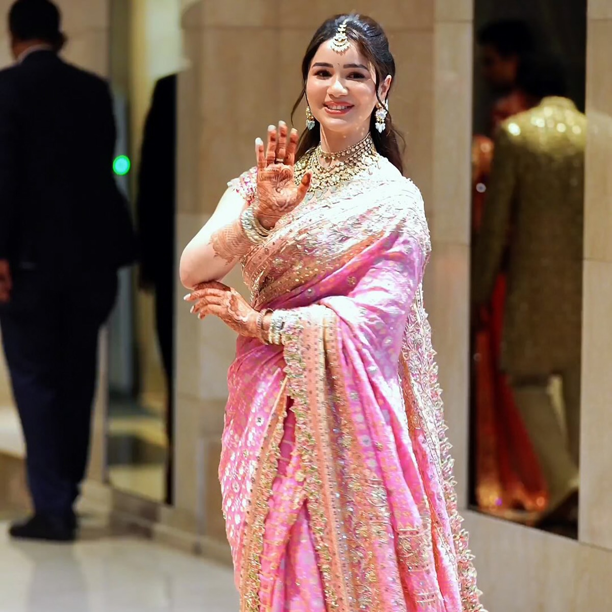 सारा तेंदुलकर 