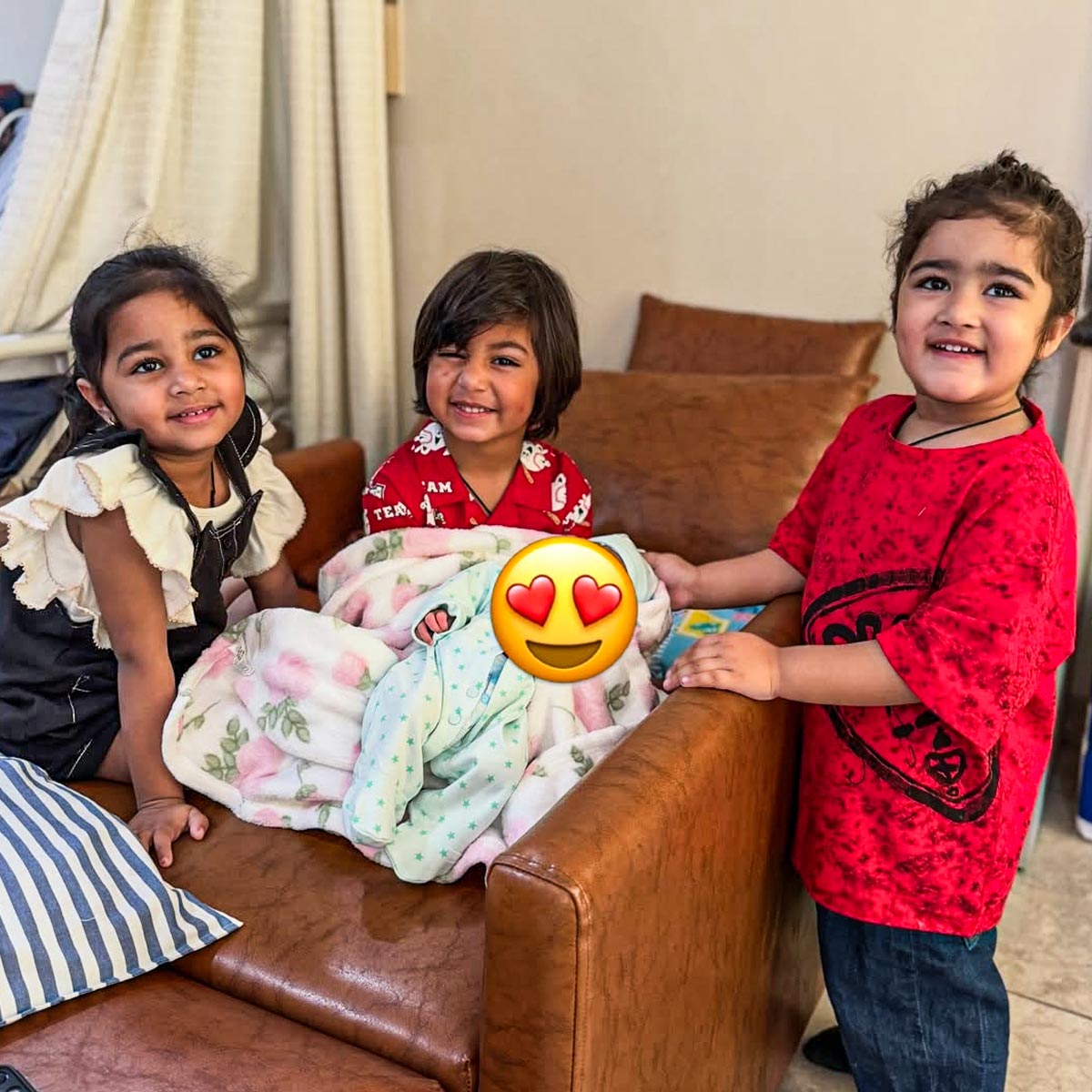  अरमान मलिक ने किया बेटे का नामकरण