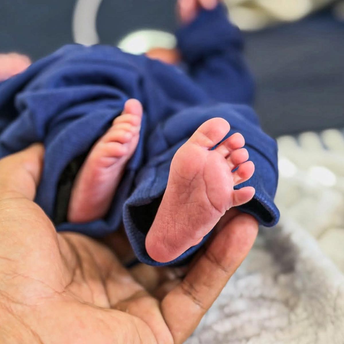  अरमान मलिक ने किया बेटे का नामकरण