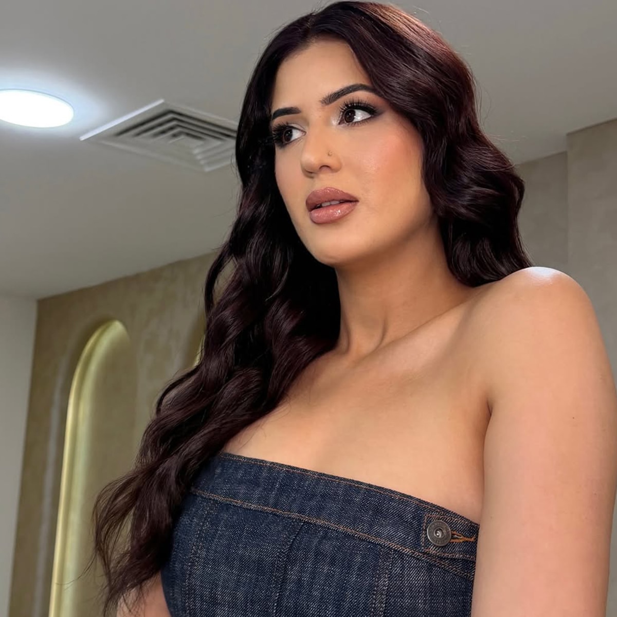 badshah newlybride isha rikhi 