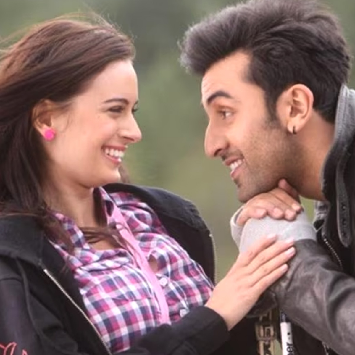 इंटीमेट सीन्स में बहके एक्टर्स