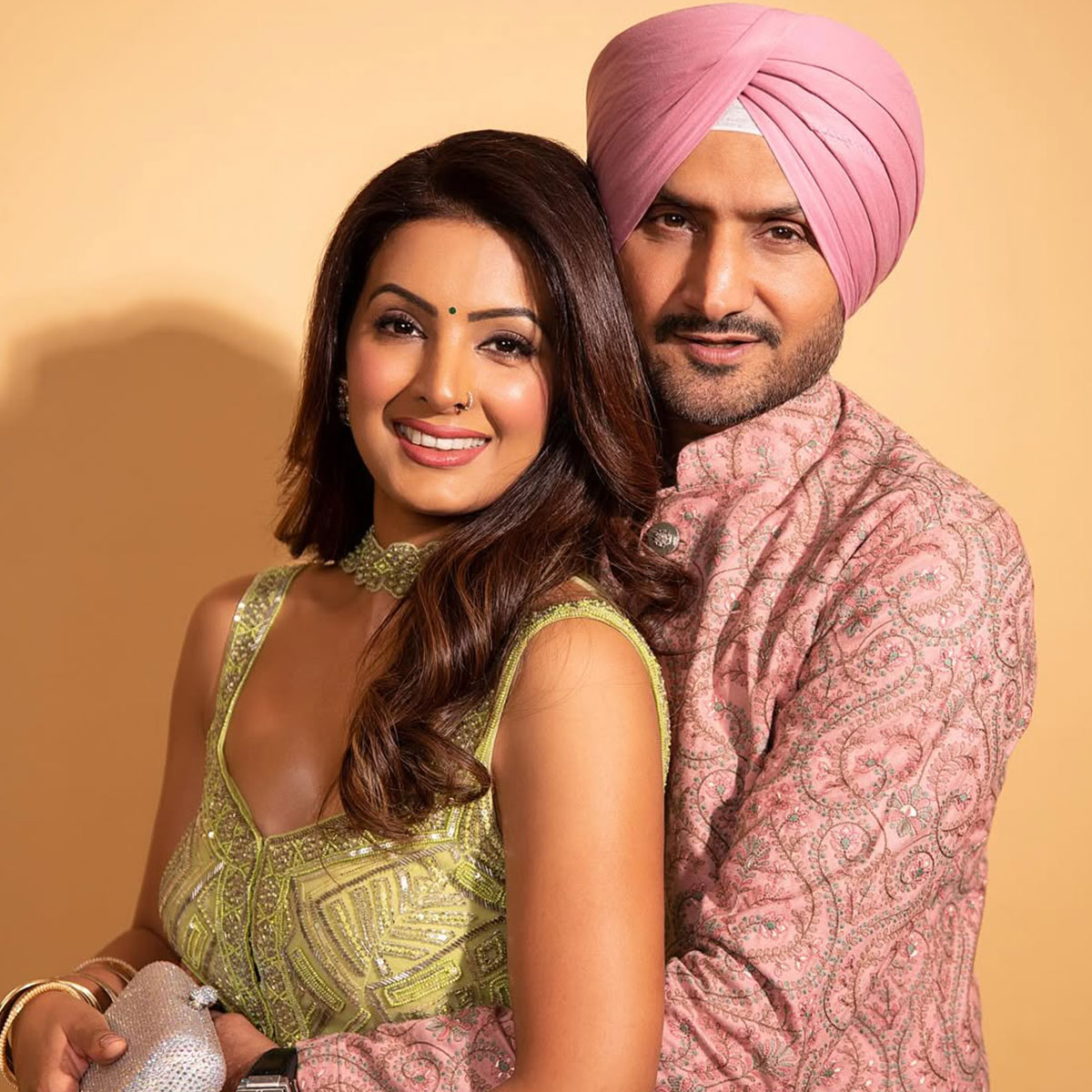 क्रिकेट-बॉलीवुड कपल 