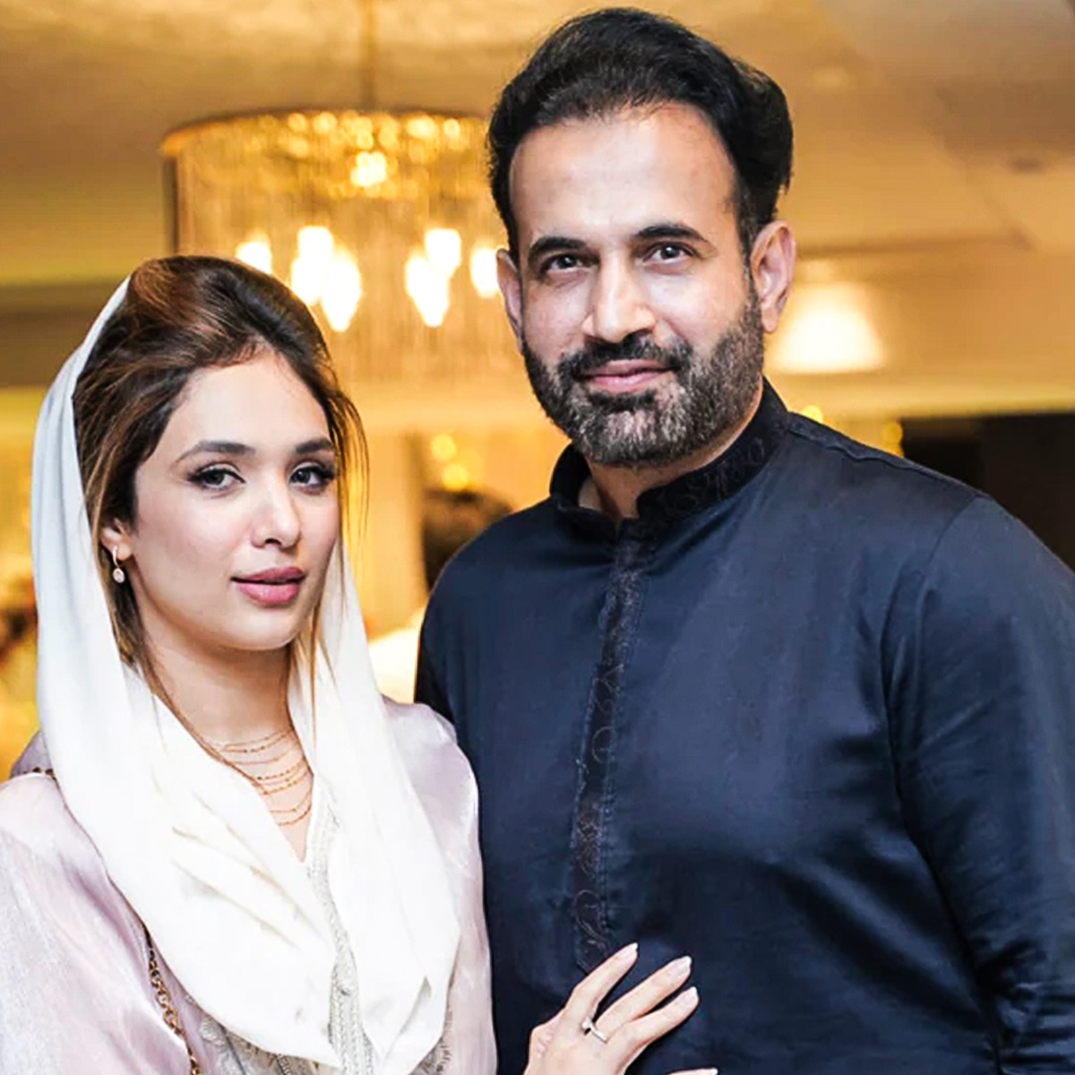 बॉलीवुड-क्रिकेट कपल 