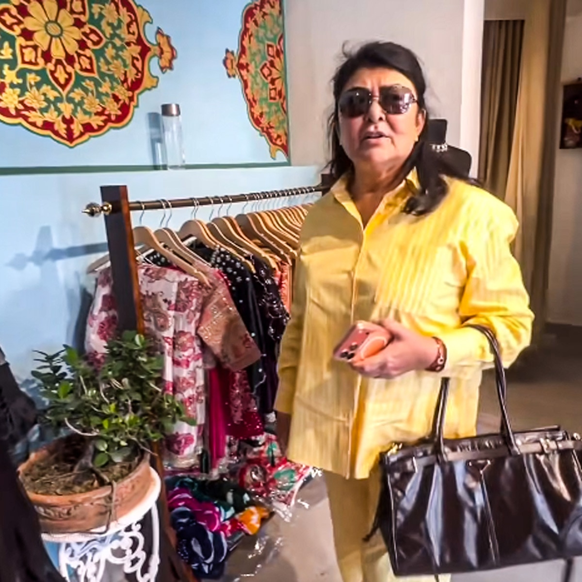 चारू असोपा