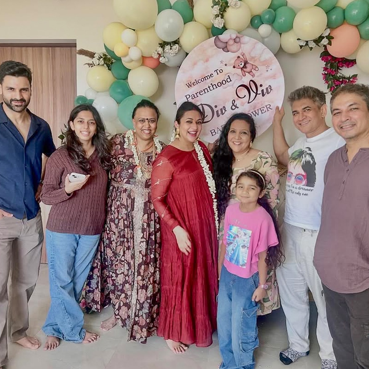 divyanka tripathi babyshower 