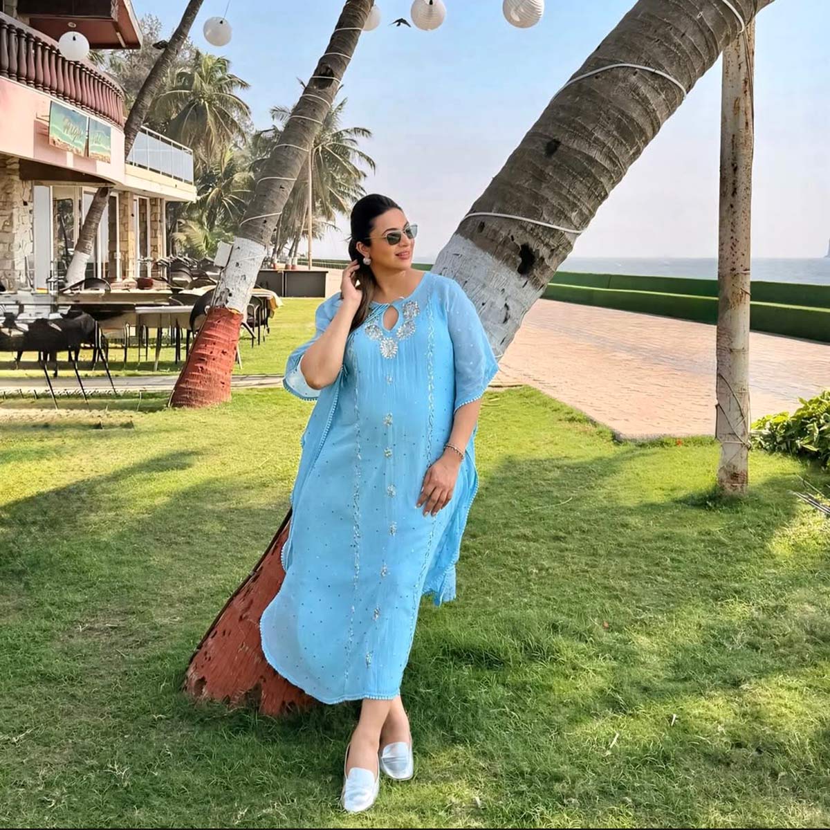 दिव्यांका को बच्चे ने पेट में मारी लात