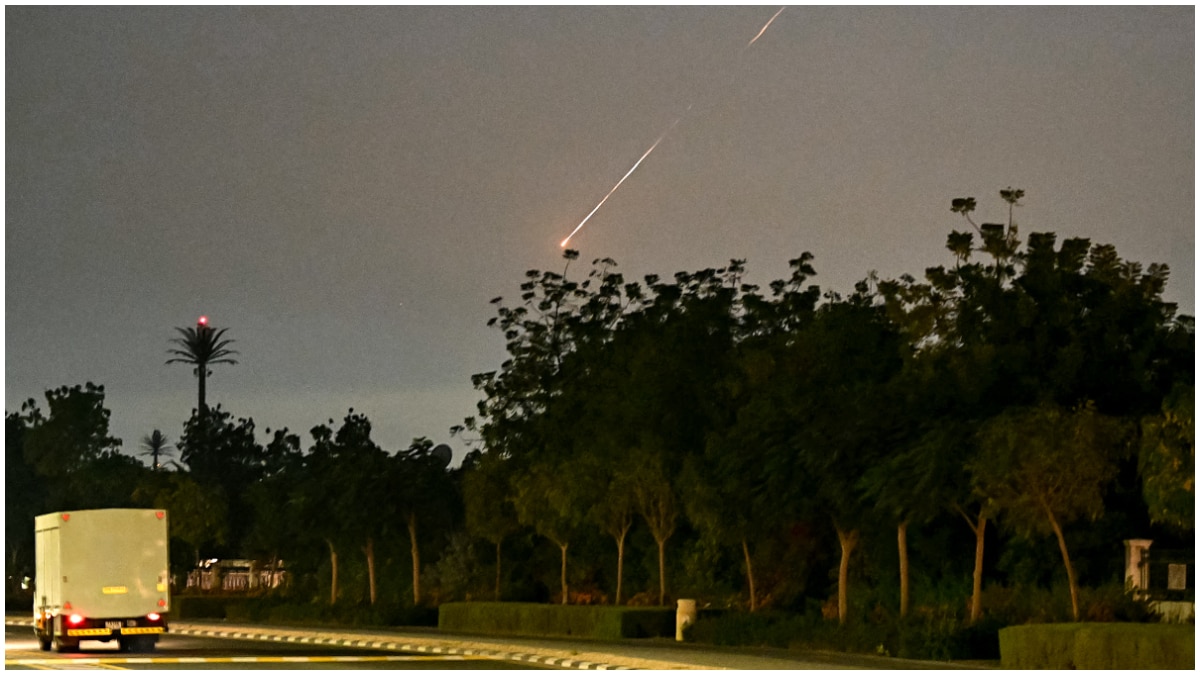 अबू धाबी, दुबई और दोहा को निशाना