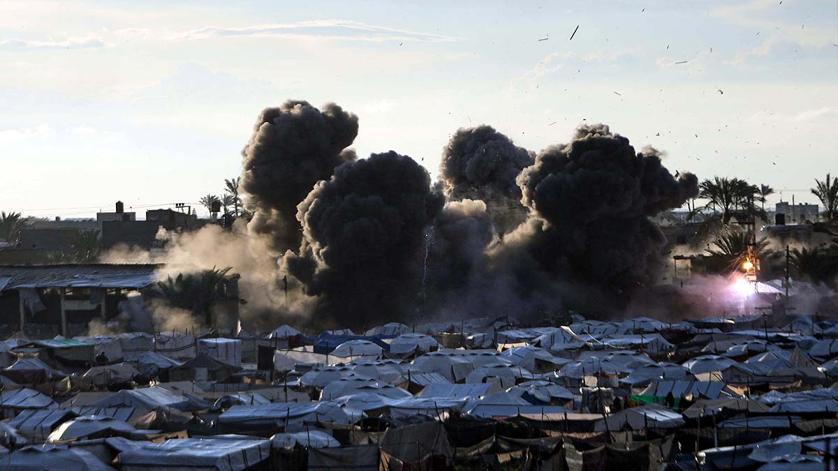 Israel Bomb Strike Gaza