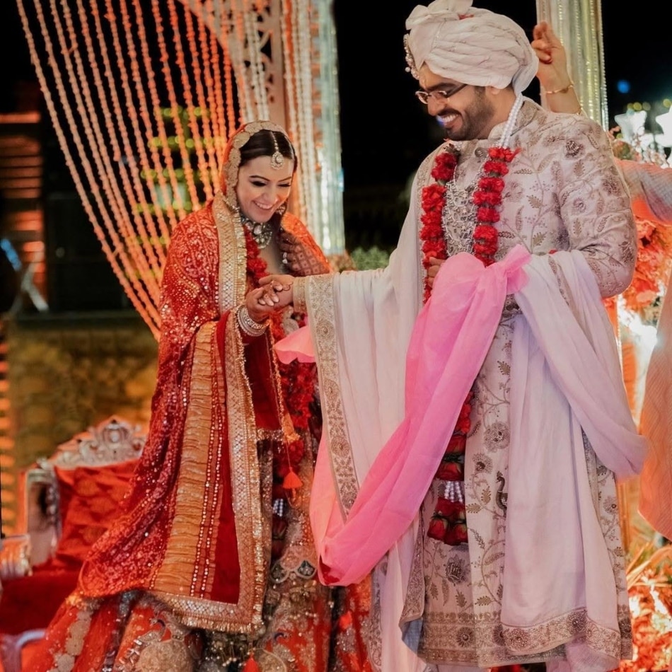 हंसिका मोटवानी, सोहेल कथुरिया