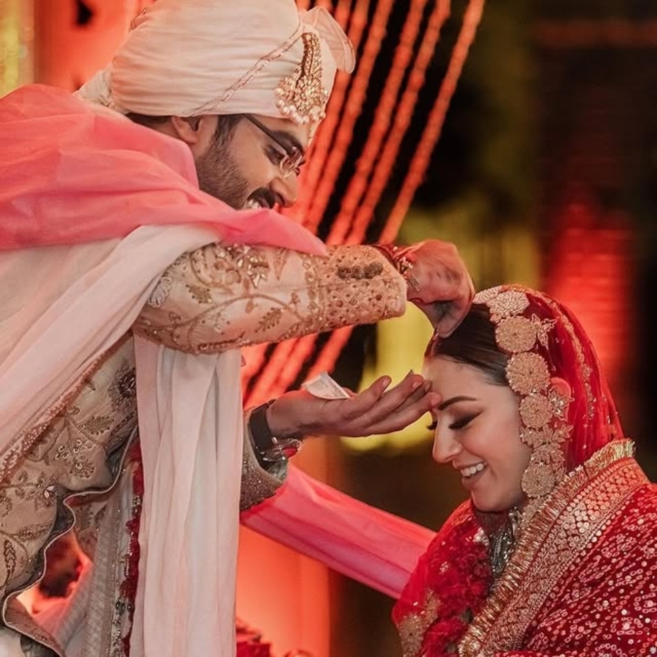 हंसिका मोटवानी, सोहेल कथुरिया