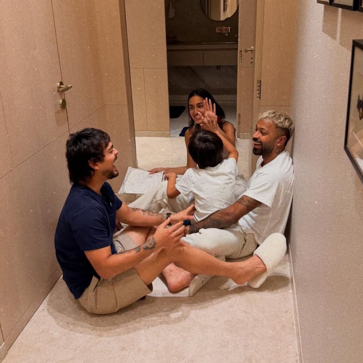 hardik pandya mahieka sharma romance