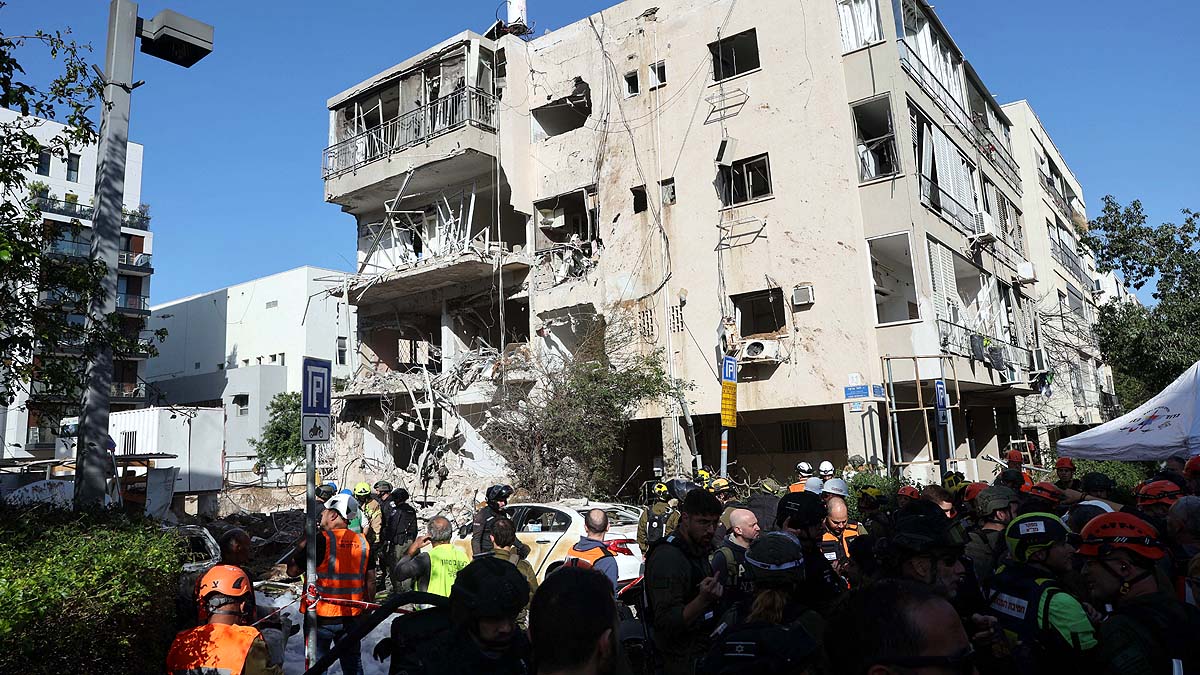 Tel Aviv missile strike